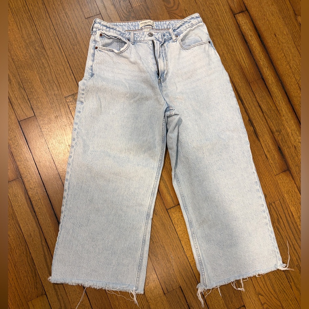 Abercrombie & Fitch Light Blue Cropped Wide-Leg Jeans